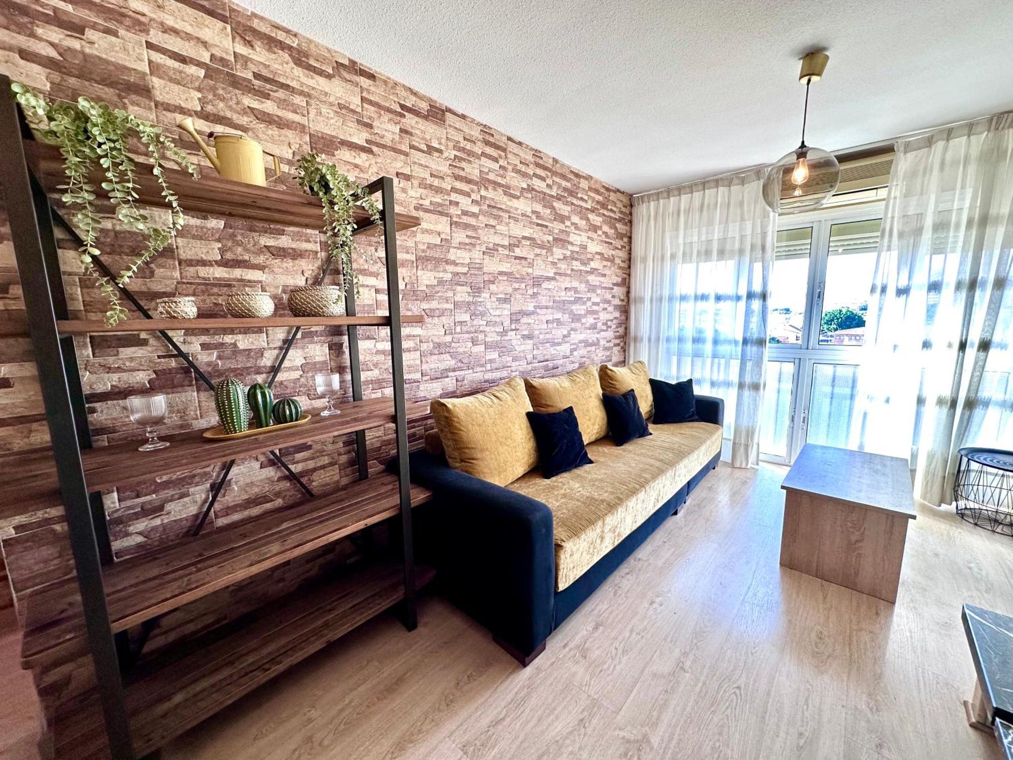 Exclusivo En Avenida Ortega Y Gasset Малага Экстерьер фото