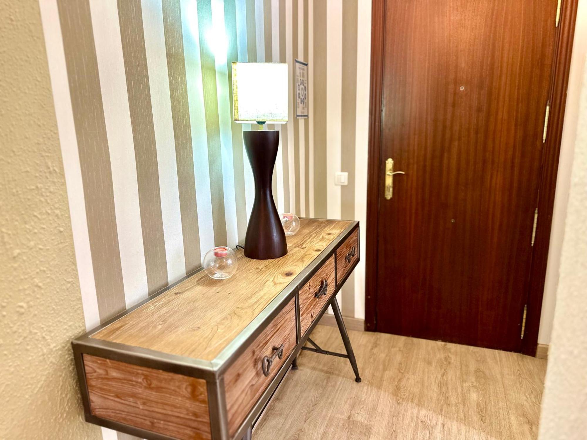 Exclusivo En Avenida Ortega Y Gasset Малага Экстерьер фото