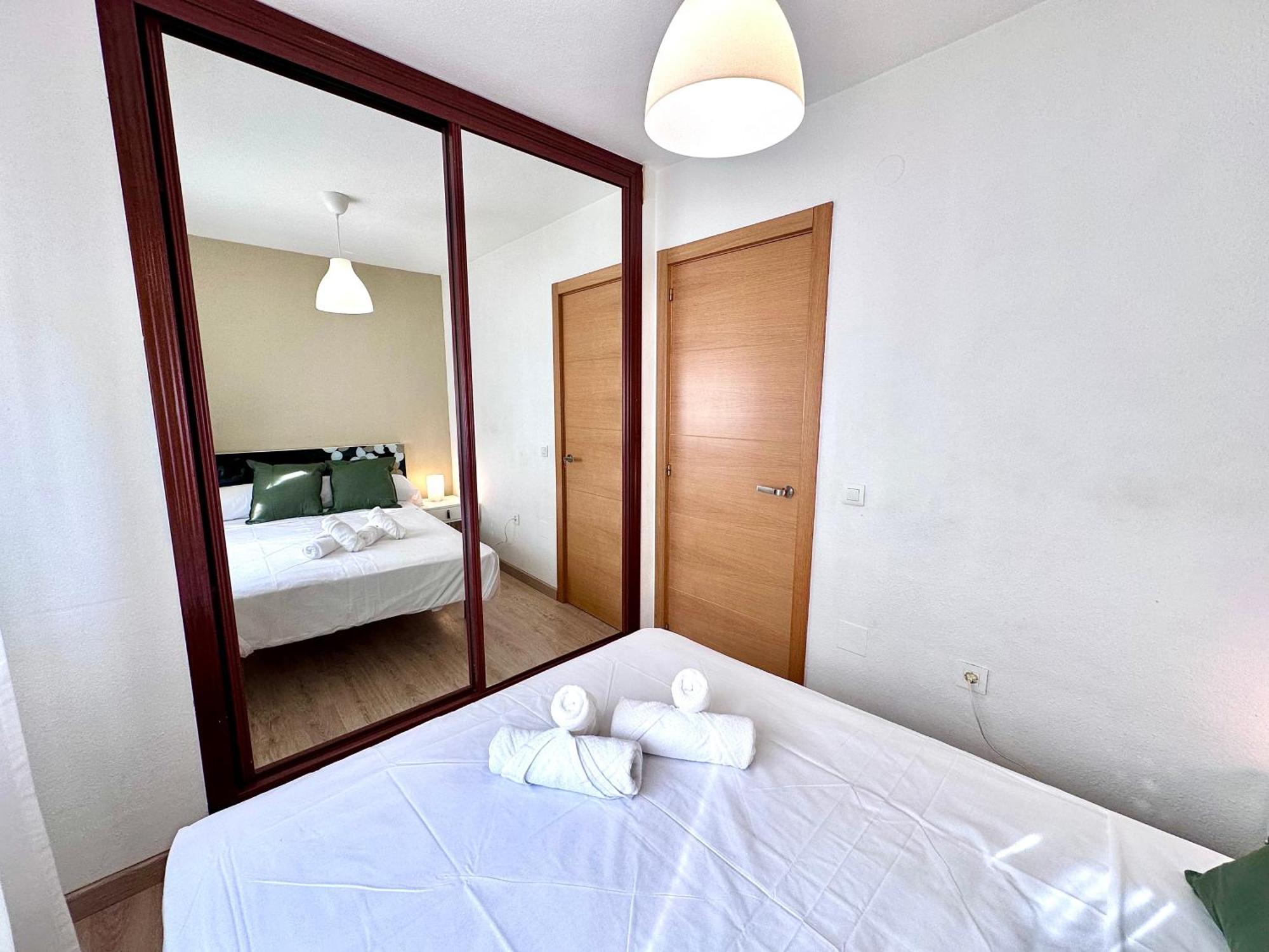 Exclusivo En Avenida Ortega Y Gasset Малага Экстерьер фото
